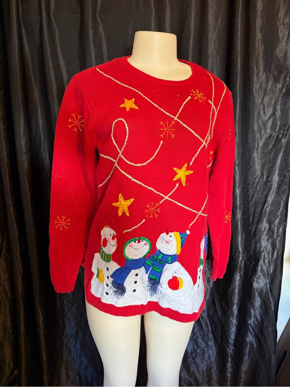 Women's Red Snowman Crewneck Sweater - Festive Holiday Knit